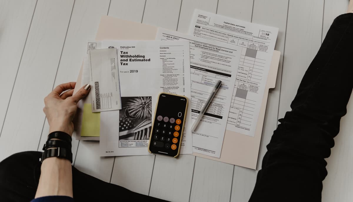 €99 per month or €5,000 upfront — which website model pays off?